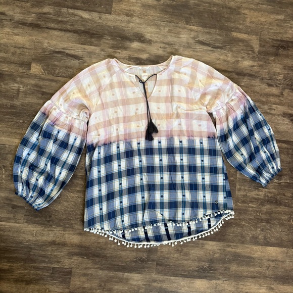 JAG Tops - Jag Ombre Plaid Tassel Tunic in Pink and Blue